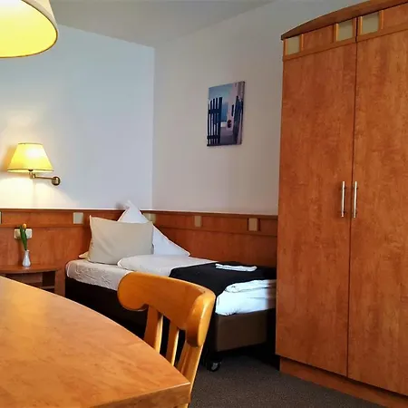 Moosburger Hof Hotel *