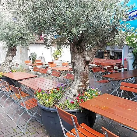 Moosburger Hof Szálloda *