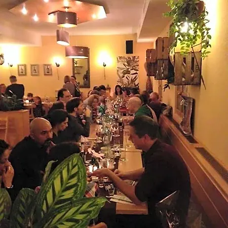 Moosburger Hof Szálloda